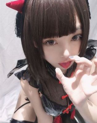 大乳女教师与护士在线观看