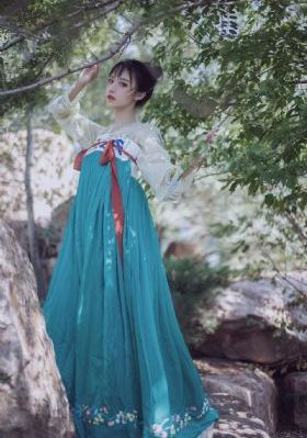 美丽小蜜桃4美国伦理观看